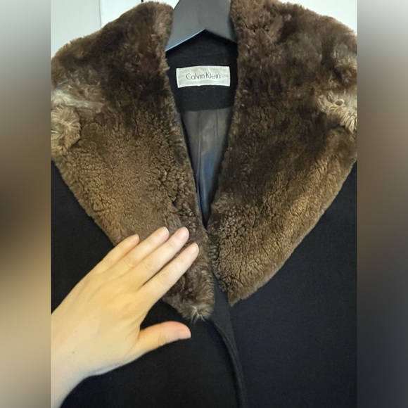 Calvin Klein wool coat with beaver fur collar menswear style womens wool coat - Picture 3 of 15
